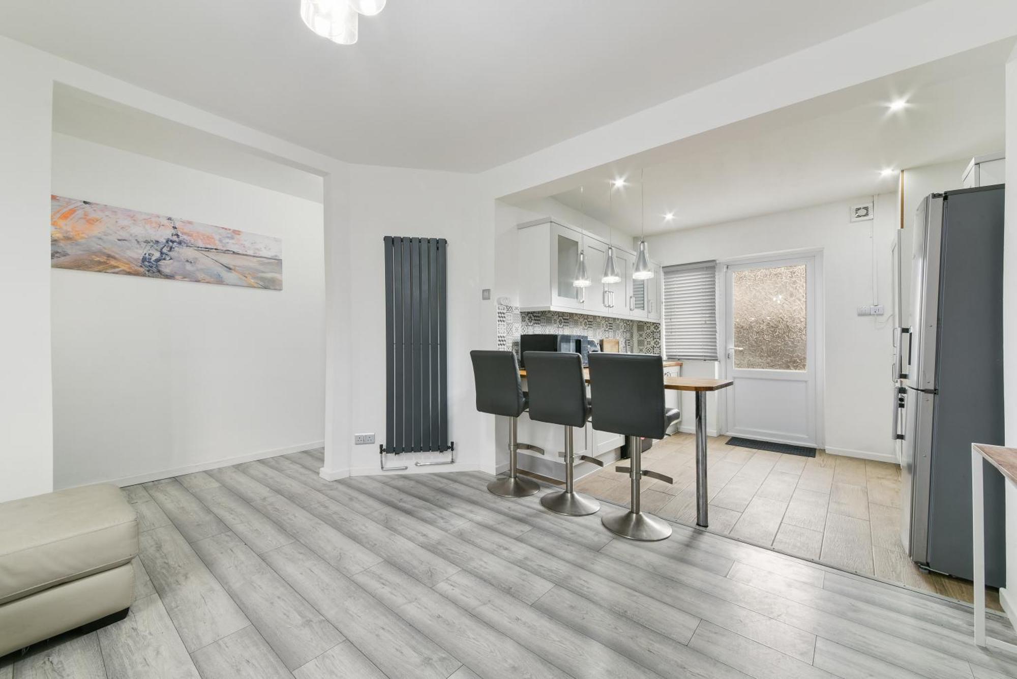 Bromley Serviced Apartments - Beckenham Place Park - London - 2 Bed House - Free Parking - 2 Beds 1 Sofabed Екстер'єр фото