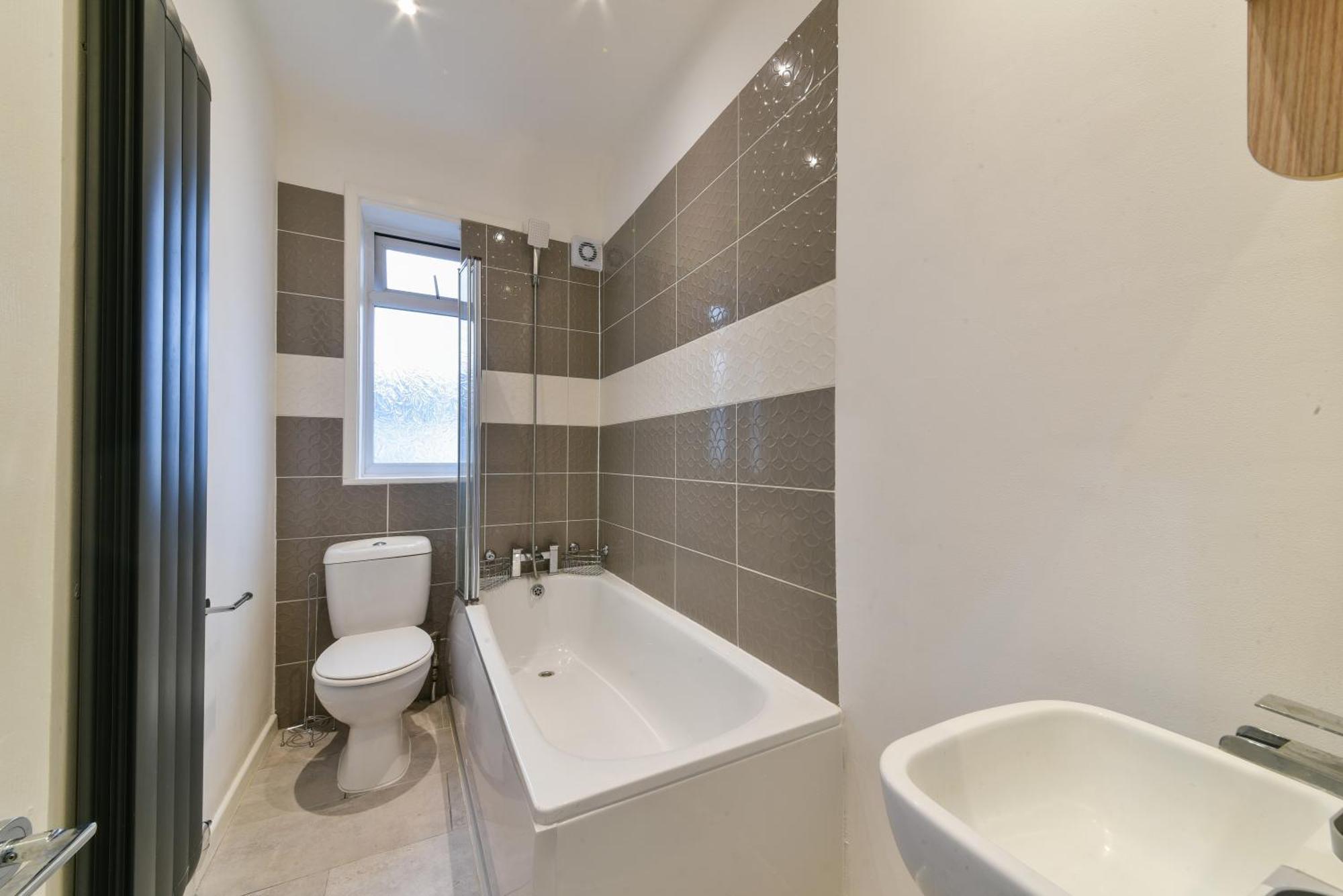 Bromley Serviced Apartments - Beckenham Place Park - London - 2 Bed House - Free Parking - 2 Beds 1 Sofabed Екстер'єр фото