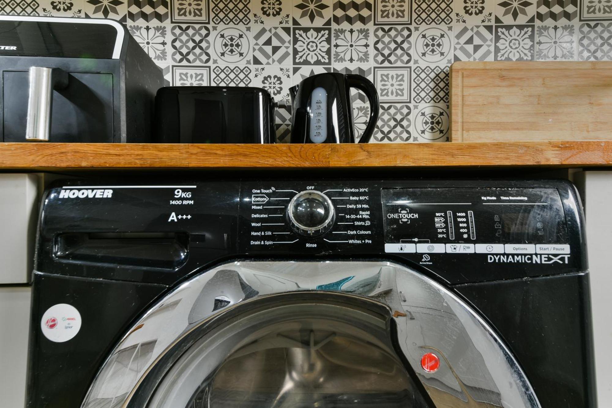 Bromley Serviced Apartments - Beckenham Place Park - London - 2 Bed House - Free Parking - 2 Beds 1 Sofabed Екстер'єр фото