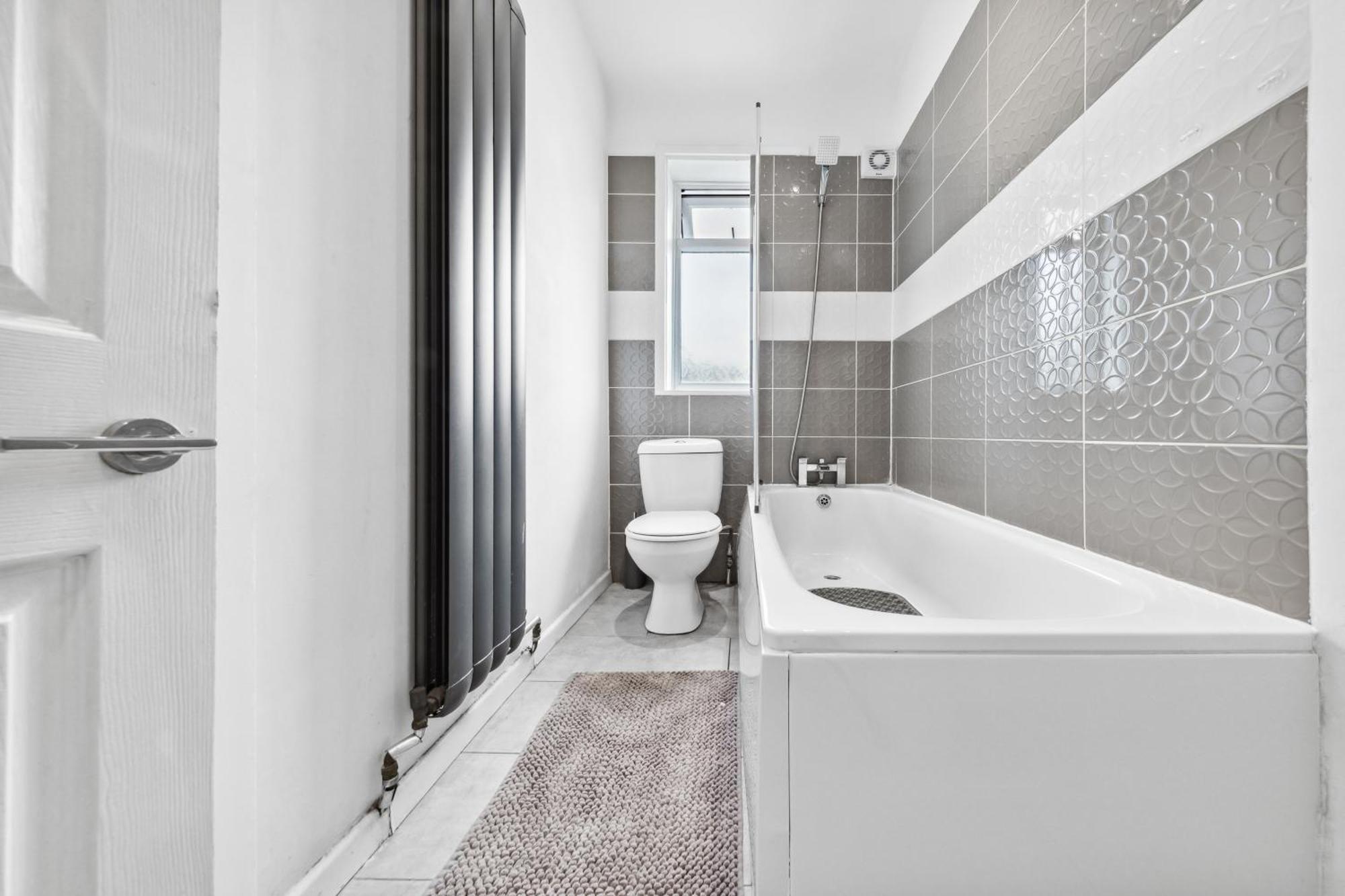 Bromley Serviced Apartments - Beckenham Place Park - London - 2 Bed House - Free Parking - 2 Beds 1 Sofabed Екстер'єр фото